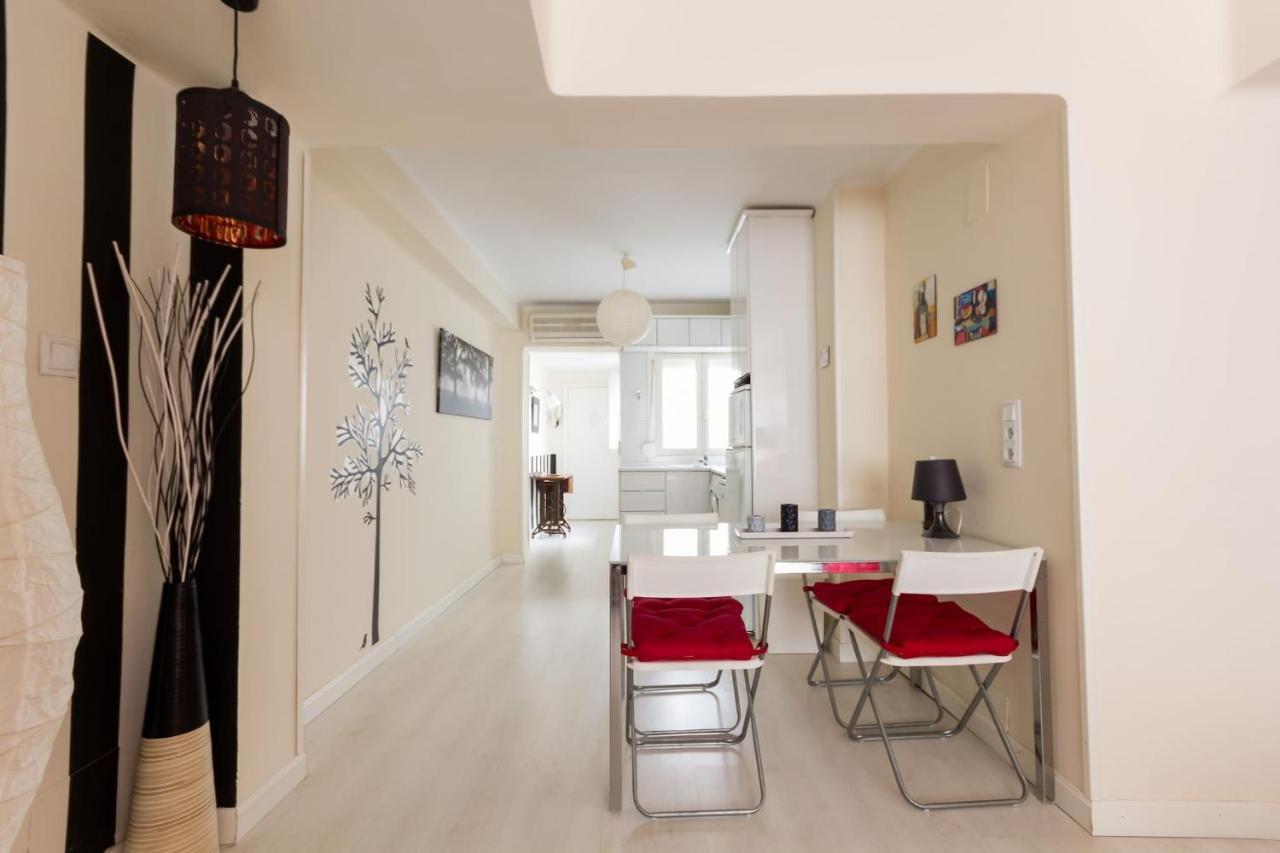 Nice Flat -200M Center-2 Baths- 3 Bedrooms 5Pers Malaga Luaran gambar