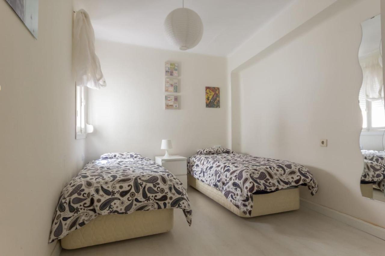 Nice Flat -200M Center-2 Baths- 3 Bedrooms 5Pers Malaga Luaran gambar